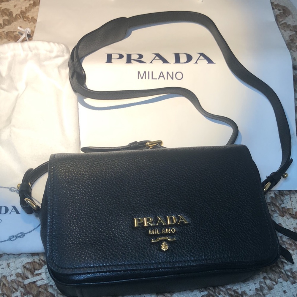 Prada Vitello Phoenix Nero